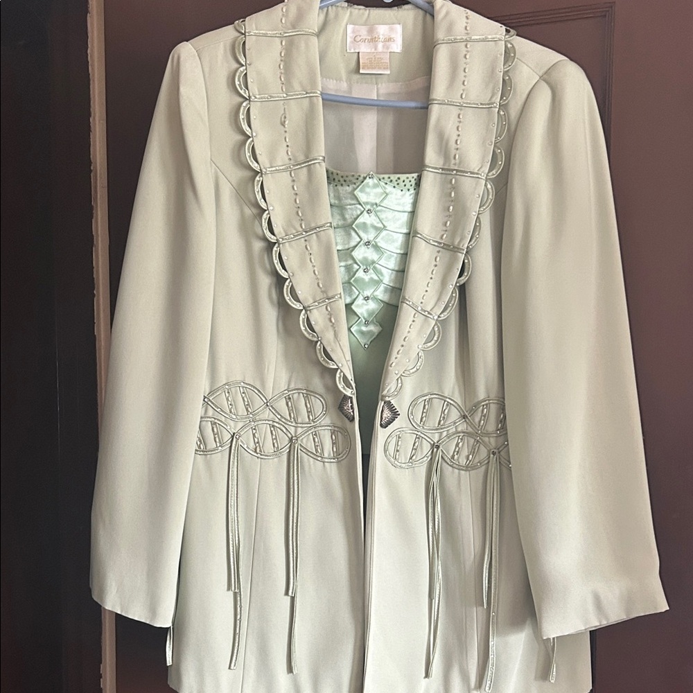 Elegant Cream Blazer with Intricate Detailing  CB
